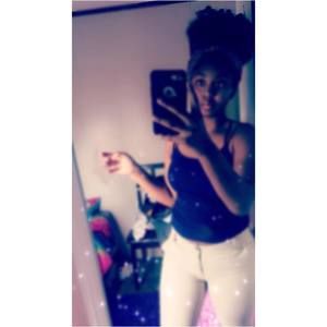 Meet your Posher, Lanae